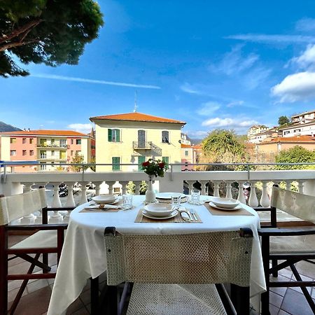 Villa Migliorini Lusso & Comfort In Finalborgo. فينالي ليغوري المظهر الخارجي الصورة