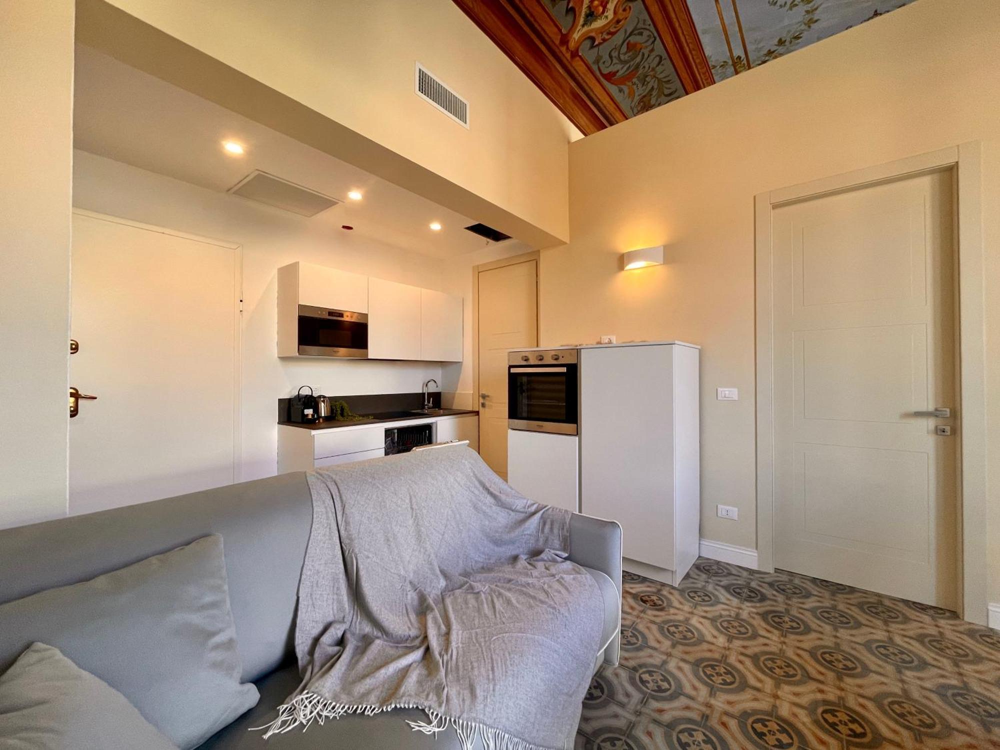 Villa Migliorini Lusso & Comfort In Finalborgo. فينالي ليغوري الغرفة الصورة